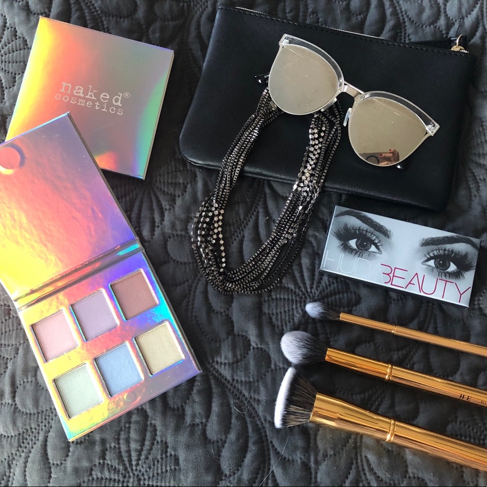 Naked Holographic Highlight Palette